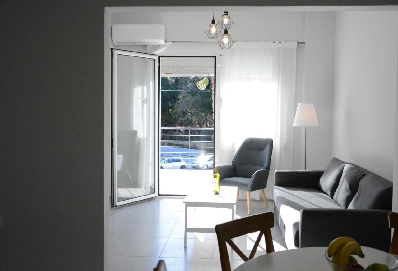 Central Park Apartments كاندية المظهر الخارجي الصورة